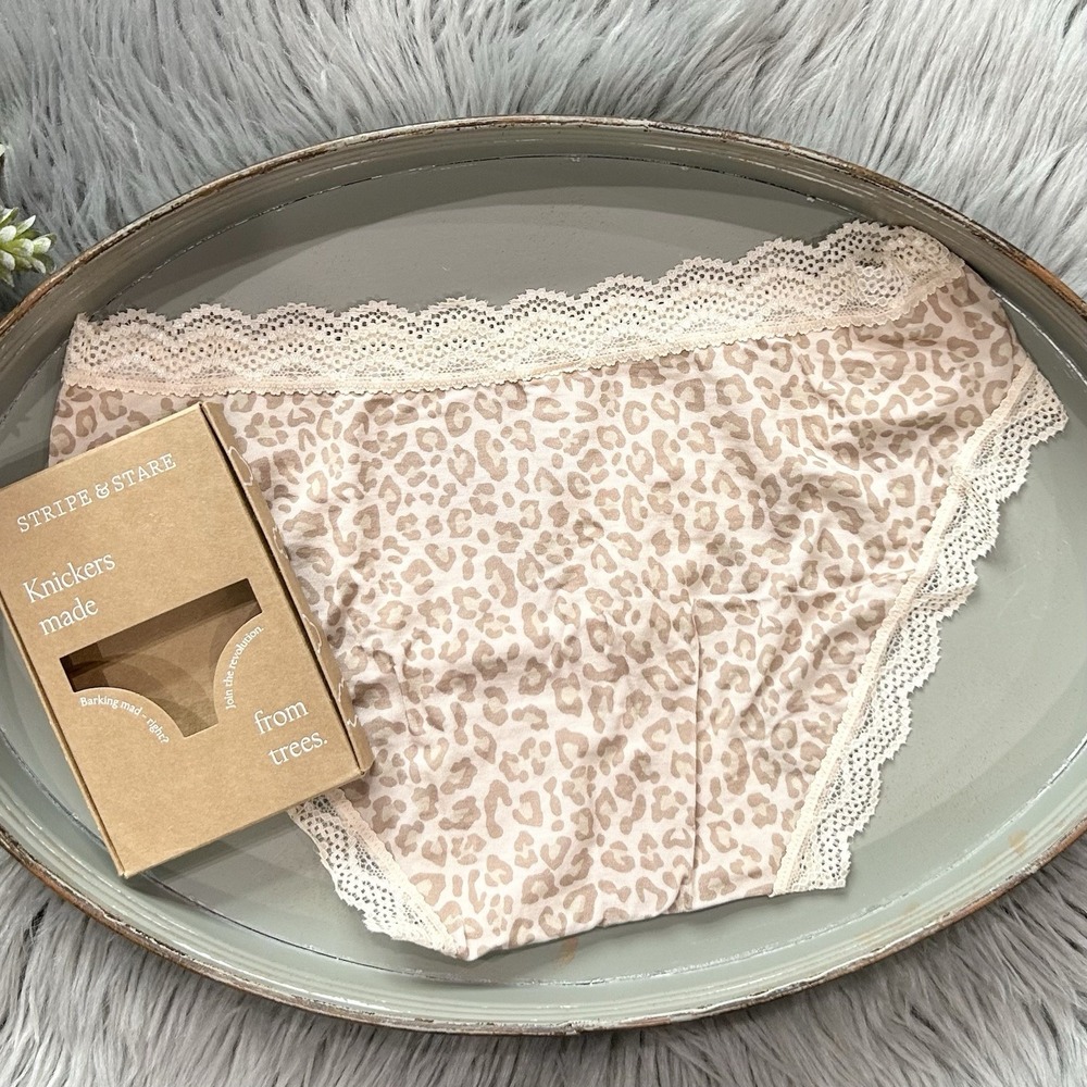 Free People Stripe‎ & Stare Modal Blend Pink-a-Boo Leopard Knicker Size M ($28) - Picture 2 of 3
